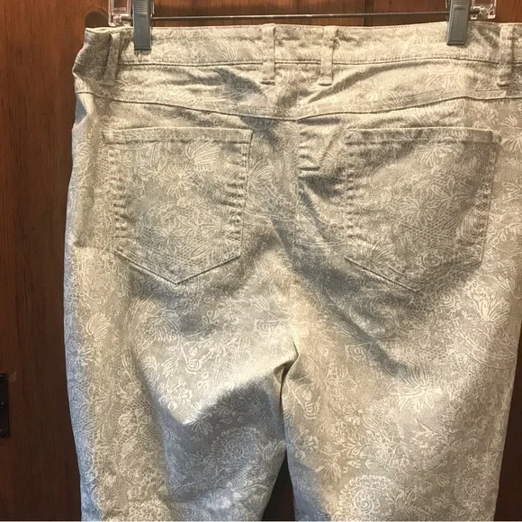 Linea Domani Patterned Pants - Size 10 🇨🇦 - Picture 4 of 10